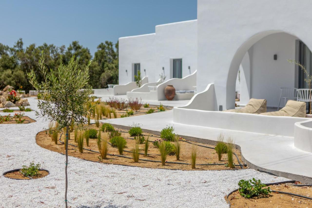 Crystal Mare Suites Naxos City Exterior photo