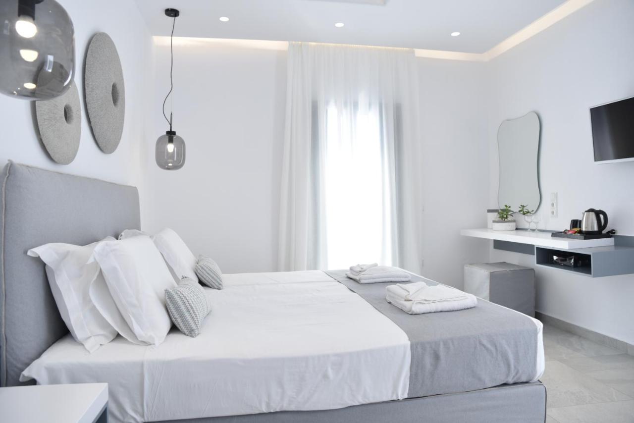 Crystal Mare Suites Naxos City Exterior photo