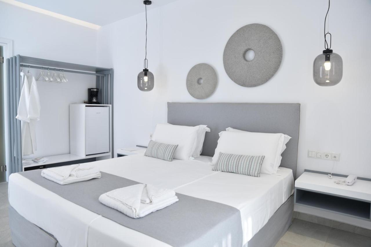 Crystal Mare Suites Naxos City Exterior photo